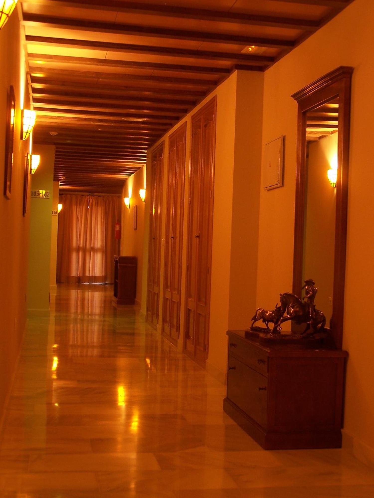 Hotel Las Casas Del Duque Осуна Екстер'єр фото