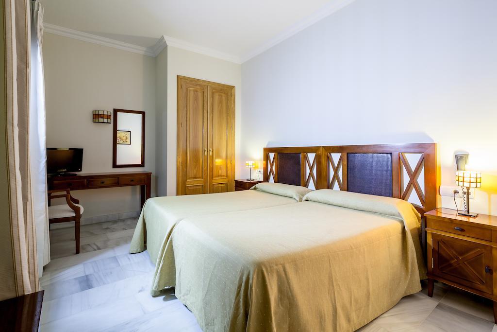 Hotel Las Casas Del Duque Осуна Екстер'єр фото
