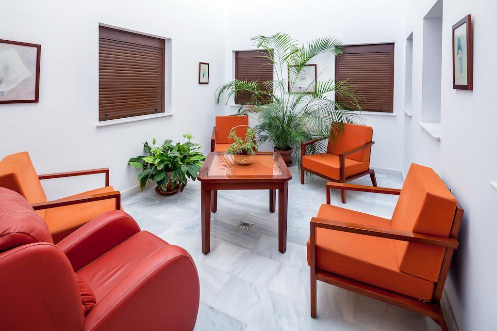 Hotel Las Casas Del Duque Осуна Екстер'єр фото